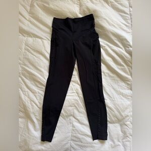 Lululemon Fast and Free High Rise Tight 25” 3 pockets Size 6